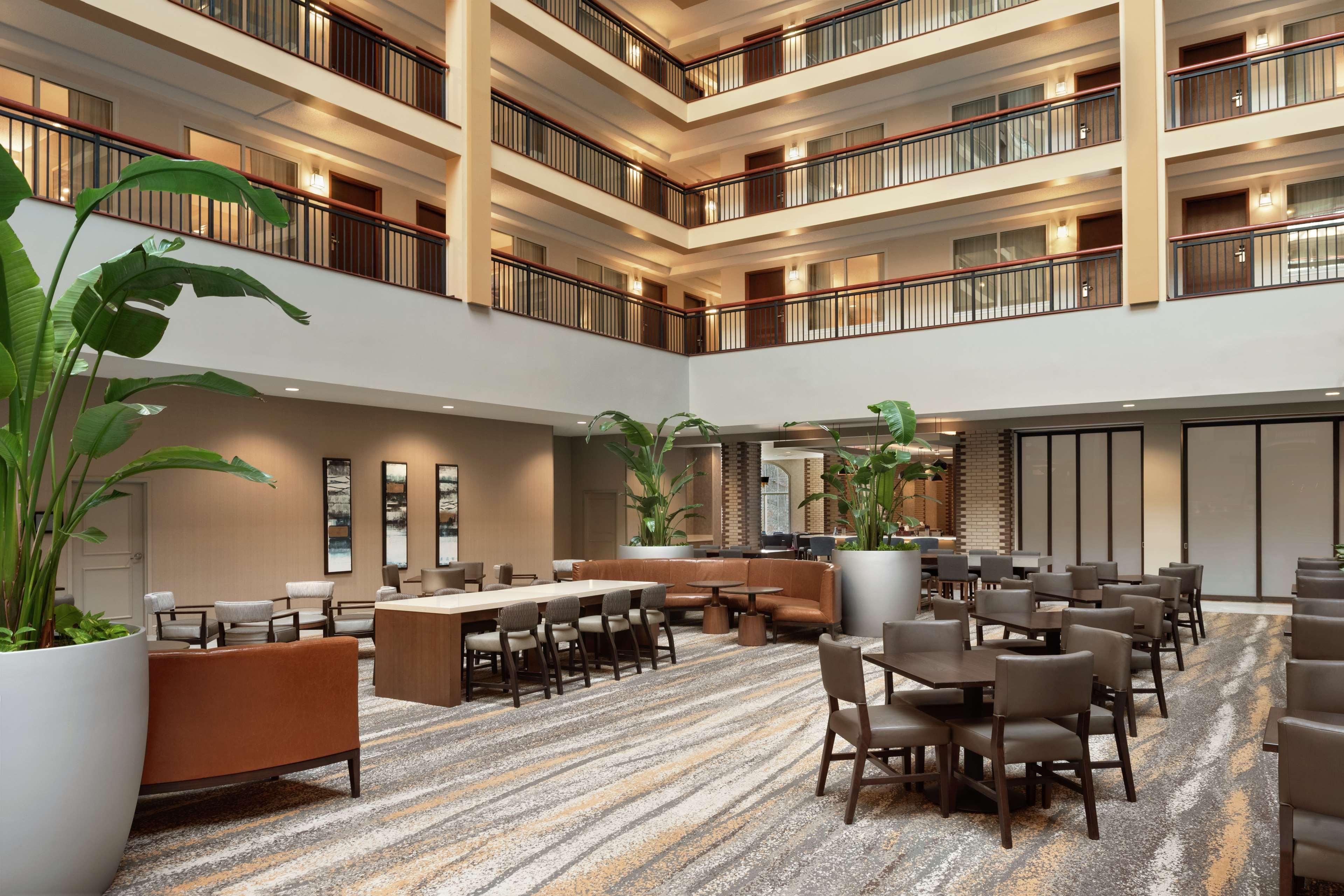 Embassy Suites By Hilton Cleveland Rockside Independence Dış mekan fotoğraf