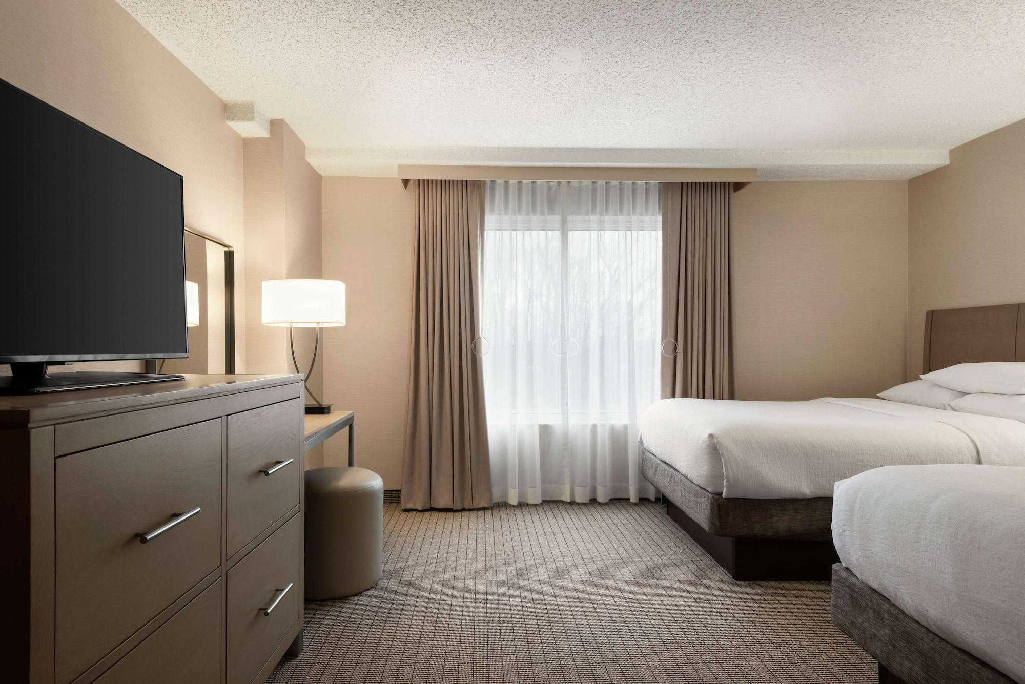 Embassy Suites By Hilton Cleveland Rockside Independence Dış mekan fotoğraf