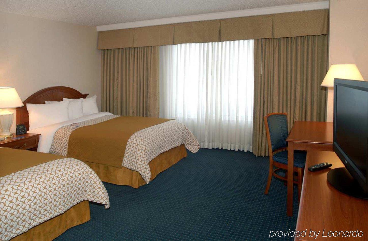 Embassy Suites By Hilton Cleveland Rockside Independence Oda fotoğraf